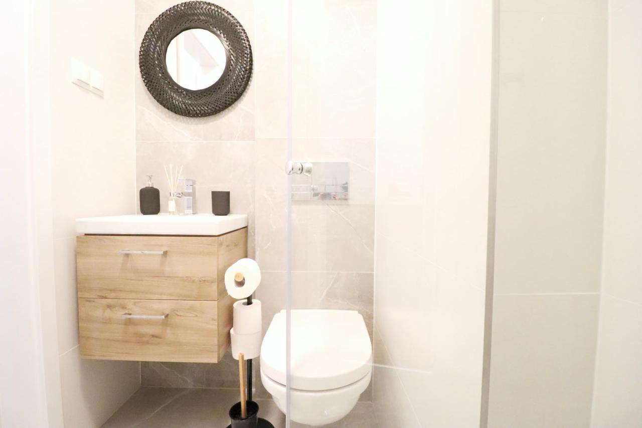 Apartamenty Na Teatralnej 14 - Katoviçe Dış mekan fotoğraf