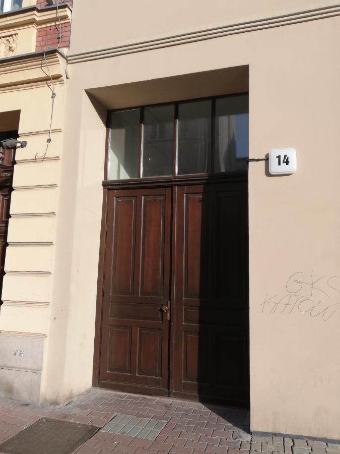 Apartamenty Na Teatralnej 14 - Katoviçe Dış mekan fotoğraf